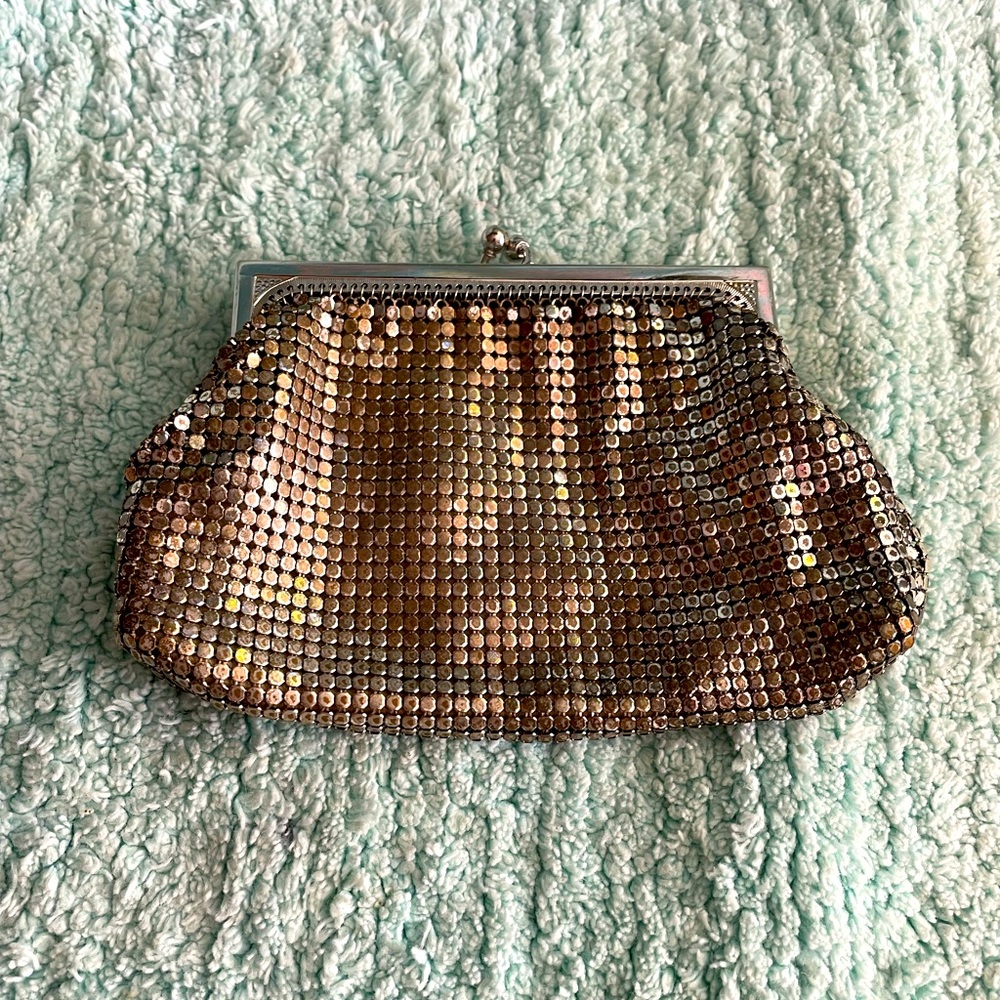 Vintage Whiting & Davis Silver Coin Purse